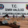 İzmir'de uyuşturucu şebekesine operasyon İzmir'de uyuşturucu şebekesine operasyon