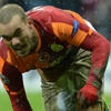 Ali Dürüst: Sneijder'in sözleşmesi... Ali Dürüst: Sneijder'in sözleşmesi...