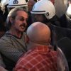 Yunanistan’da tespih satışları patladı Yunanistan’da tespih satışları patladı
