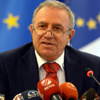 Ermeni yalanını savundu Ermeni yalanını savundu