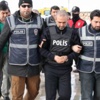 Amcasını Babasını Bıçakladığı İçin Öldürmüş Amcasını Babasını Bıçakladığı İçin Öldürmüş