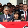 Şehitleri devletin zirvesi uğurladı
