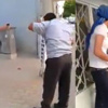 Tacizcisini sopayla dövdü, sosyal medyada paylaştı Tacizcisini sopayla dövdü, sosyal medyada paylaştı