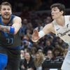 Cedi'li Cleveland farklı yenildi, Doncic yine rekor kırdı