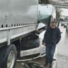 Minibüs tıra çarptı 3 kişi yaralandı Minibüs tıra çarptı 3 kişi yaralandı