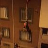Genç kadın 3. kattan kendini böyle bıraktı! Korku dolu anlar Genç kadın 3. kattan kendini böyle bıraktı! Korku dolu anlar
