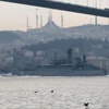 Rus askeri gemisi İstanbul Boğazı'ndan geçti