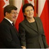 Başbakan Davutoğlu :Polonya’ya vizeleri kaldırma kararı aldık Başbakan Davutoğlu :Polonya’ya vizeleri kaldırma kararı aldık