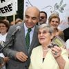 Canan Karatay Bakırköy’de zeytin fidanı dikti Canan Karatay Bakırköy’de zeytin fidanı dikti