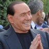 Berlusconi Milan'a alıcı arıyor! Berlusconi Milan'a alıcı arıyor!