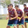 Trabzonspor'da Yusuf Yazıcı ve Mustafa Akbaş antrenmanı tamamlayamadı Trabzonspor'da Yusuf Yazıcı ve Mustafa Akbaş antrenmanı tamamlayamadı