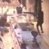 Mersin'deki kuyumcuya silahlı saldırı kamerada