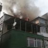4 katlı binada çıkan yangın güçlükle söndürüldü