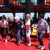 Gezi teknesinde sosyal mesafesiz horon Gezi teknesinde sosyal mesafesiz horon