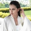 Fahriye Evcen: Biraz yavaşlayalım Fahriye Evcen: Biraz yavaşlayalım