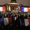 Paris'teki saldırılarda ölenler Londra'da anıldı