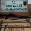 Jandarma definecilere geçit vermiyor Jandarma definecilere geçit vermiyor