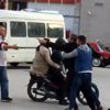 Adana'da yaya geçidi kavgası Adana'da yaya geçidi kavgası