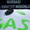 Şüphe üzerine durdurulan otomobilde 316 uyuşturucu hap ele geçirildi Şüphe üzerine durdurulan otomobilde 316 uyuşturucu hap ele geçirildi