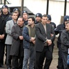 Kelepçeden şeref tribününe Kelepçeden şeref tribününe