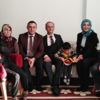 Evde eğitim gören engelli kardeşler karne aldı