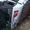 Yolcu minibüsü şarampole devrildi: 6 yaralı Yolcu minibüsü şarampole devrildi: 6 yaralı