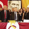 Galatasaray'da iç savaş Galatasaray'da iç savaş