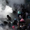 Kilimli'de göçmenlerle ada halkı arasında arbede çıktı Kilimli'de göçmenlerle ada halkı arasında arbede çıktı