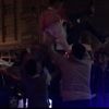 Asker eğlencesinde ceza yemesine rağmen lastik yakan genç: Bu kokuyu çok seviyorum Asker eğlencesinde ceza yemesine rağmen lastik yakan genç: Bu kokuyu çok seviyorum