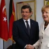 Ahmet Davutoğlu, Merkel ile görüştü Ahmet Davutoğlu, Merkel ile görüştü