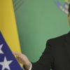 Guaido Venzeuela'ya geri döndü