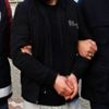 İzmir'de gasp şüphelileri polise yakalandı İzmir'de gasp şüphelileri polise yakalandı