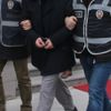 İzmir merkezli FETÖ operasyonunda 16'sı muvazzaf asker 21 şüpheli gözaltına alındı