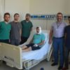 Kalça kemiğini yüzüne naklettiler! Kalça kemiğini yüzüne naklettiler!