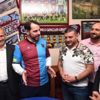 Bakan Berat Albayrak formayı giydi Trabzonlu gençlerle bir araya geldi Bakan Berat Albayrak formayı giydi Trabzonlu gençlerle bir araya geldi