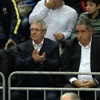 Aziz Yıldırım hastaneye kaldırıldı Aziz Yıldırım hastaneye kaldırıldı