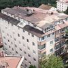 Sarıyer'de tahliye edilen bina sakinlerinin bekleyişi sürüyor Sarıyer'de tahliye edilen bina sakinlerinin bekleyişi sürüyor