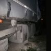 Tırdan 400 litre mazot çaldılar Tırdan 400 litre mazot çaldılar