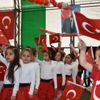 Ardahan'da yumurta taşıma ve yoğurt yeme yarışı