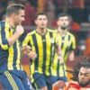 Bileğimi kırıyordu