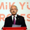 Sınırda F- 16'ya Suriye tacizi