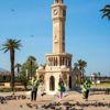 İzmir'de sokak hayvanlarına yiyecek bırakıldı İzmir'de sokak hayvanlarına yiyecek bırakıldı