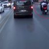 Turist kadına önce çarptı, sonra kaçtı Turist kadına önce çarptı, sonra kaçtı