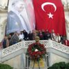 Engelliler, Kemal Sunal'ın doğum gününü Hababam Sınıfı'nda kutladı Engelliler, Kemal Sunal'ın doğum gününü Hababam Sınıfı'nda kutladı