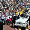 Papa Franciscus Bosna Hersek'te ayin yönetti