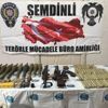 Hakkari'de terör örgütü PKK'nın silah ve mühimmatı ele geçirildi