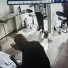 Karantinadan kaçıp göz muayenesine gitti! Karantinadan kaçıp göz muayenesine gitti!