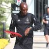 Atiba, Beşiktaş'tan sonraki adresini açıkladı Atiba, Beşiktaş'tan sonraki adresini açıkladı