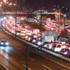 İstanbullu sokağa çıkma kısıtlamasına trafikte yakalandı İstanbullu sokağa çıkma kısıtlamasına trafikte yakalandı