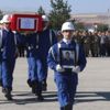 Şehit Uzman Onbaşı törenle memleketine uğurlandı Şehit Uzman Onbaşı törenle memleketine uğurlandı